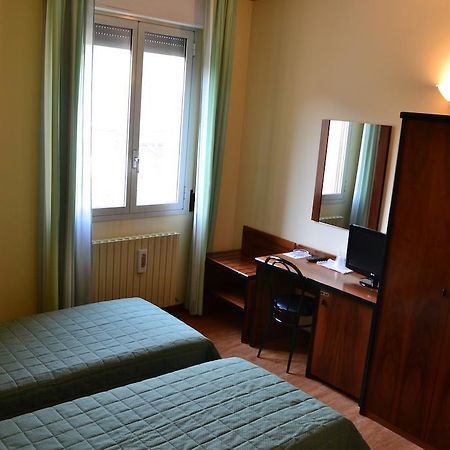 Albergo Elena Pianoro Exterior photo