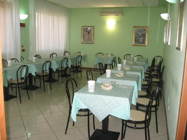 Albergo Elena Pianoro Exterior photo